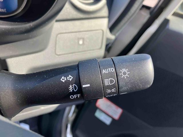 ムーヴ カスタム　Ｘ　ＳＡ　走行距離無制限１２ヶ月保証付き　ＥＣＯアイドル　スマキ－　ＡＷ　運転席エアバック　点検記録簿　盗難防止　横滑り防止　助手席エアバック　禁煙車両　キーレス　ＡＵＴＯライト　ＡＢＳ　衝突回避システム（19枚目）