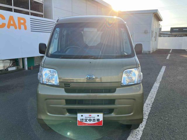 ハイゼットカーゴ デラックスリミテッド 走行距離無制限12ヶ月保証付き エアバッグ 禁煙車 助手席エアバック ABS 記録簿 両側スライドドア 盗難防止(7枚目)