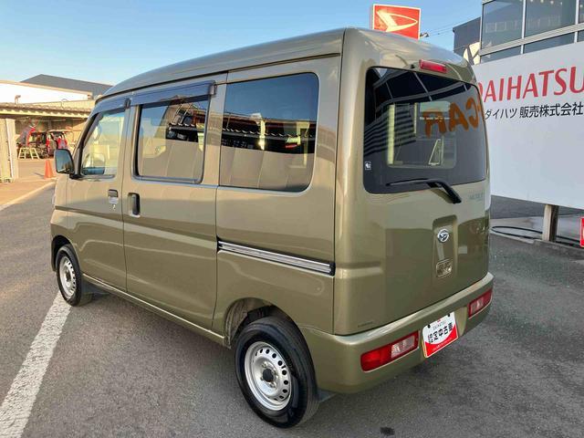 ハイゼットカーゴ デラックスリミテッド 走行距離無制限12ヶ月保証付き エアバッグ 禁煙車 助手席エアバック ABS 記録簿 両側スライドドア 盗難防止(13枚目)