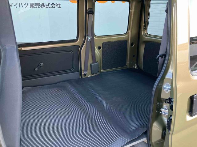 ハイゼットカーゴ デラックスリミテッド 走行距離無制限12ヶ月保証付き エアバッグ 禁煙車 助手席エアバック ABS 記録簿 両側スライドドア 盗難防止(32枚目)