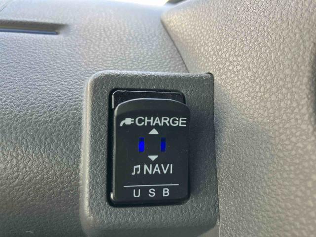 タント カスタムＲＳ　走行距離無制限１２ヶ月保証付き　両側パワスライドドア　レーンキープＡ　ＩＳＴＯＰ　ＢＴ対応　ＥＴＣ付き　メモリーナビゲーション　運転席シートヒーター　オートＬＥＤ　ターボエンジン　禁煙　ナビ付き（32枚目）