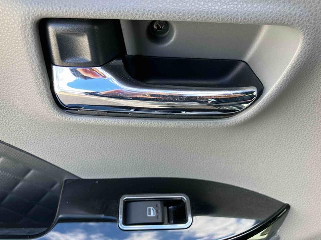 タント カスタムＲＳ　走行距離無制限１２ヶ月保証付き　両側パワスライドドア　レーンキープＡ　ＩＳＴＯＰ　ＢＴ対応　ＥＴＣ付き　メモリーナビゲーション　運転席シートヒーター　オートＬＥＤ　ターボエンジン　禁煙　ナビ付き（38枚目）
