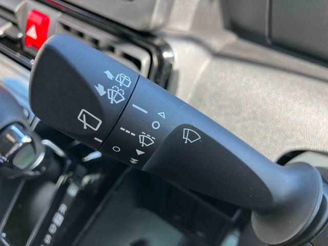 タント カスタムＸ　ワンオーナー　走行距離無制限１２ヶ月保証付き　衝突軽減ブレーキ　車線逸脱防止　アイドリングストップ機能　Ｂカメラ　禁煙　盗難警報装置　ＬＥＤ　ワンオーナー　キーレスエントリー　前席シートヒーター　オートＬＥＤ（21枚目）