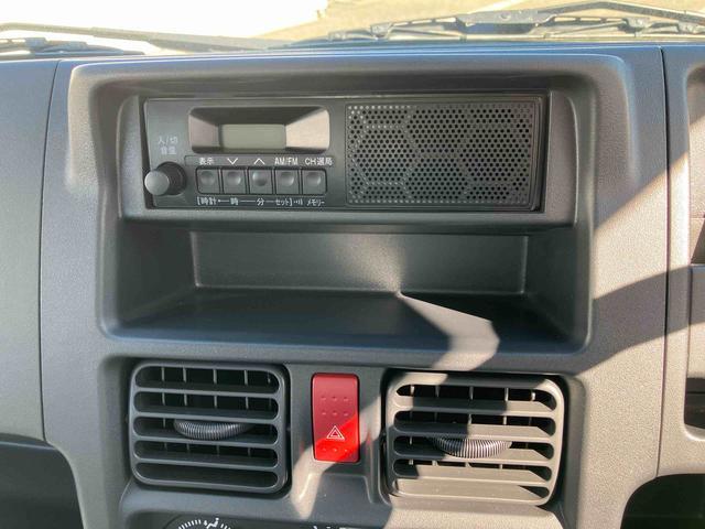 キャリイトラック ＫＣエアコン・パワステ　走行距離無制限１２ヶ月保証付き　整備点検記録簿　禁煙　助手席エアバック　ＡＣ　運転席エアバック　パートタイム４ＷＤ　パワステ　横滑防止　ＡＢＳ　オートライト　盗難防止システム　踏み間違い防止（15枚目）