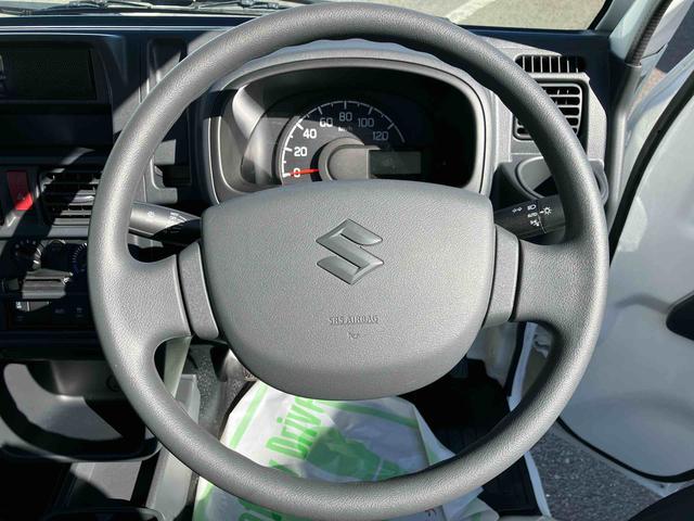 キャリイトラック ＫＣエアコン・パワステ　走行距離無制限１２ヶ月保証付き　整備点検記録簿　禁煙　助手席エアバック　ＡＣ　運転席エアバック　パートタイム４ＷＤ　パワステ　横滑防止　ＡＢＳ　オートライト　盗難防止システム　踏み間違い防止（17枚目）