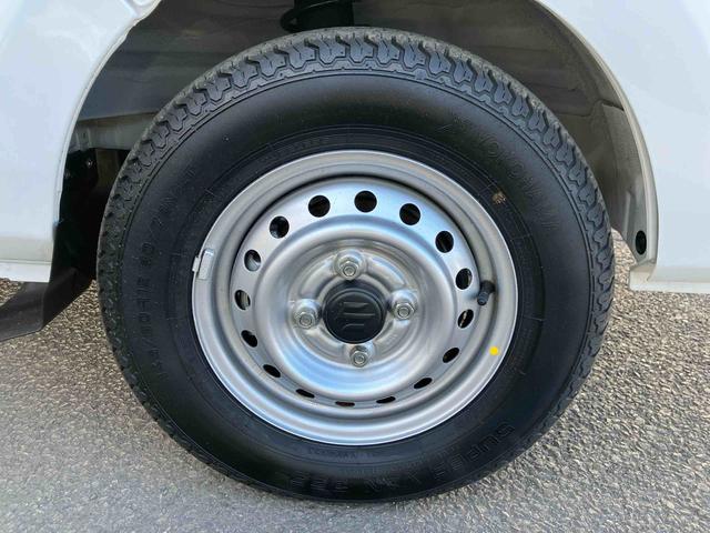 キャリイトラック ＫＣエアコン・パワステ　走行距離無制限１２ヶ月保証付き　整備点検記録簿　禁煙　助手席エアバック　ＡＣ　運転席エアバック　パートタイム４ＷＤ　パワステ　横滑防止　ＡＢＳ　オートライト　盗難防止システム　踏み間違い防止（42枚目）