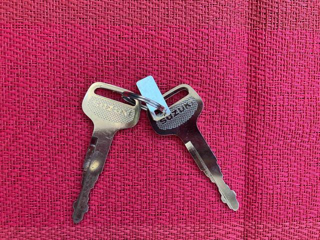 キャリイトラック ＫＣエアコン・パワステ　走行距離無制限１２ヶ月保証付き　整備点検記録簿　禁煙　助手席エアバック　ＡＣ　運転席エアバック　パートタイム４ＷＤ　パワステ　横滑防止　ＡＢＳ　オートライト　盗難防止システム　踏み間違い防止（50枚目）