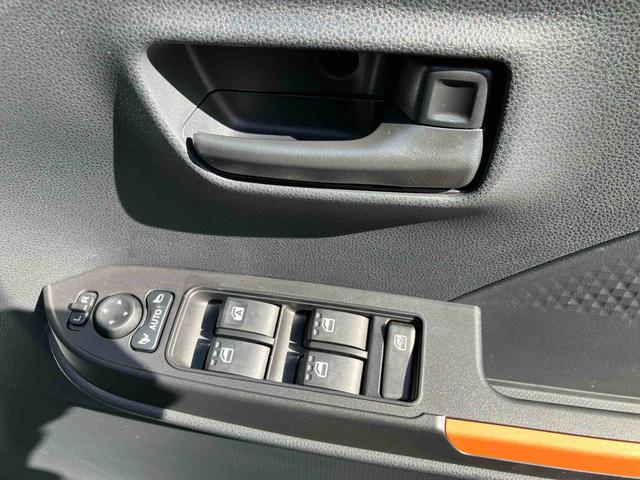 タント ファンクロス　ワンオーナー　走行距離無制限１２ヶ月保証付き　衝突軽減システム　両側オートドア　シートヒータ　禁煙車　ワンオーナー　オートＬＥＤ　レーンキープアシスト　Ｂカメラ　ＬＥＤヘットライト　キーレスエントリー　スマートキ－（32枚目）