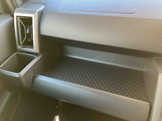 タフト Ｇ　ダーククロムベンチャー　ワンオーナー　走行距離無制限１２ヶ月保証付き　１オ－ナ－　ＢＬＵＥＴＯＯＴＨ　アダプティブクルコン　ＵＳＢ　リアカメラ　オートマチックハイビーム　ＬＥＤライト　レーンキープアシスト　キーフリー　記録簿　アルミ（30枚目）