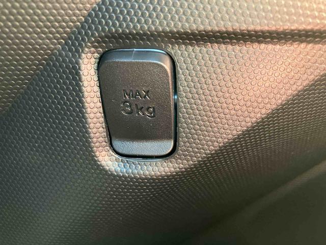 タフト Ｇ　ダーククロムベンチャー　ワンオーナー　走行距離無制限１２ヶ月保証付き　１オ－ナ－　ＢＬＵＥＴＯＯＴＨ　アダプティブクルコン　ＵＳＢ　リアカメラ　オートマチックハイビーム　ＬＥＤライト　レーンキープアシスト　キーフリー　記録簿　アルミ（32枚目）