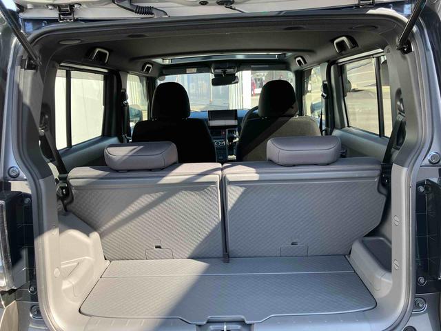 タフト Ｇ　ダーククロムベンチャー　ワンオーナー　走行距離無制限１２ヶ月保証付き　１オ－ナ－　ＢＬＵＥＴＯＯＴＨ　アダプティブクルコン　ＵＳＢ　リアカメラ　オートマチックハイビーム　ＬＥＤライト　レーンキープアシスト　キーフリー　記録簿　アルミ（46枚目）