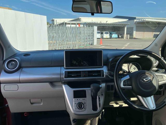 営業時間は朝９：３０〜１７：４５です。毎週火曜日は定休日ですが、その他にも定休日がございます。