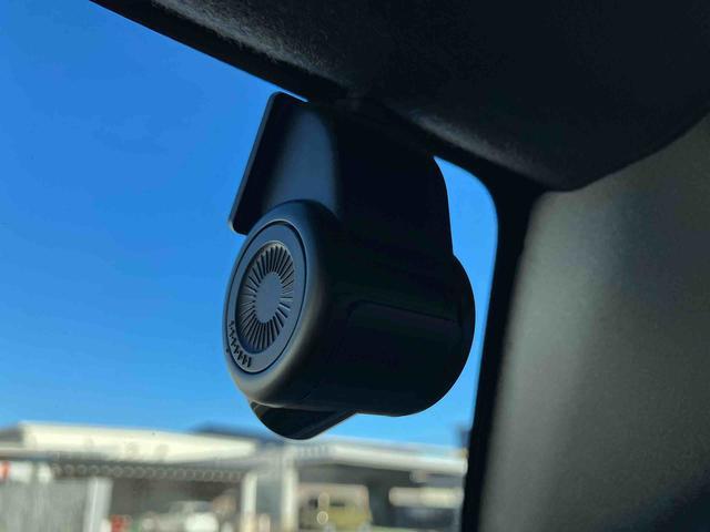 弊社には２つの無償保証がございます。