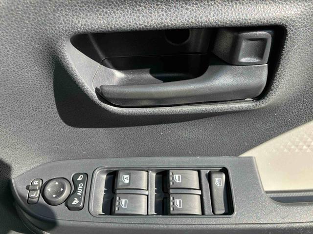 タント Ｘ　走行距離無制限１２ヶ月保証付き　アイドリングストップ車　ブレーキサポート　スマートキーシステム　ＥＴＣ車載器　禁煙　ＬＥＤライト　キーレスキー　Ｂカメラ　車線逸脱警報　オートハイビーム　盗難警報装置（42枚目）