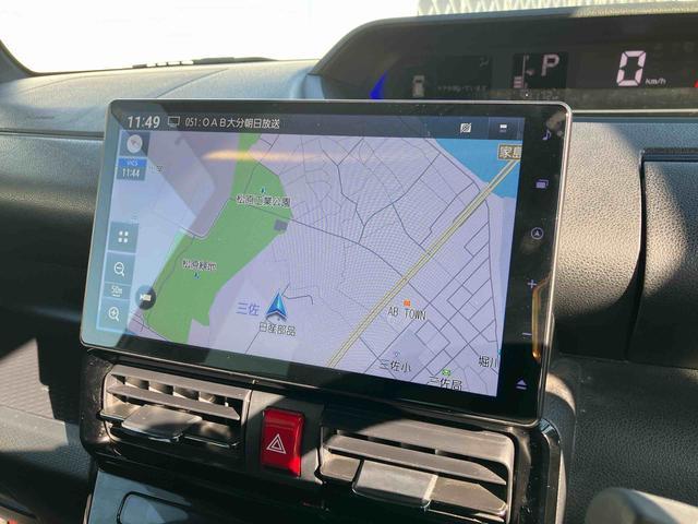 タント カスタムＲＳ　走行距離無制限１２ヶ月保証付き　両側パワスライドドア　レーンキープＡ　ＩＳＴＯＰ　ＢＴ対応　ＥＴＣ付き　メモリーナビゲーション　運転席シートヒーター　オートＬＥＤ　ターボエンジン　禁煙　ナビ付き（6枚目）