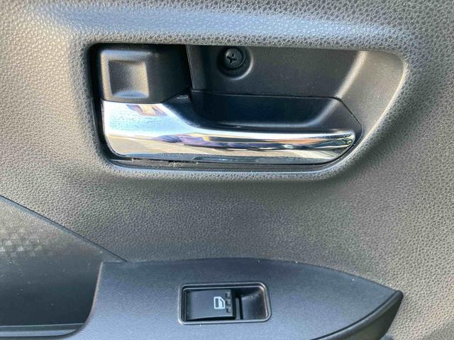 タント カスタムＲＳ　走行距離無制限１２ヶ月保証付き　両側パワスライドドア　レーンキープＡ　ＩＳＴＯＰ　ＢＴ対応　ＥＴＣ付き　メモリーナビゲーション　運転席シートヒーター　オートＬＥＤ　ターボエンジン　禁煙　ナビ付き（37枚目）