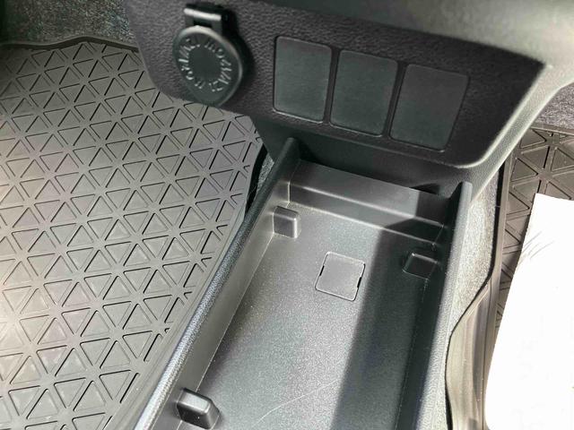 ミライース L SAIII 走行距離無制限12ヶ月保証付き 禁煙 衝突防止 キ-レス Wエアバッグ 横滑防止 レーンキープアシスト オートハイビーム 運転席エアバック ABS メンテナンスノート(16枚目)