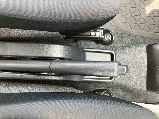 ミライース L SAIII 走行距離無制限12ヶ月保証付き 禁煙 衝突防止 キ-レス Wエアバッグ 横滑防止 レーンキープアシスト オートハイビーム 運転席エアバック ABS メンテナンスノート(17枚目)