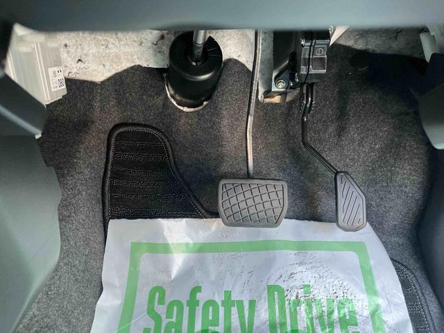 タフト Ｇ　ダーククロムベンチャー　走行距離無制限１２ヶ月保証付き　ＢＬＵＥＴＯＯＴＨ　カーナビ　ＥＳＣ　ＵＳＢ　リアカメラ　オートマチックハイビーム　メモリナビ　ＬＥＤライト　レーンキープアシスト　ＤＶＤ　アイドリングＳ　キーフリー（25枚目）