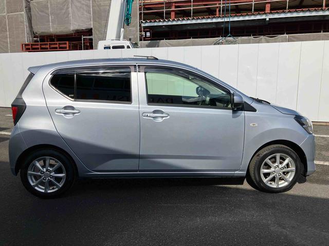 ミライース G SAIII 走行距離無制限12ヶ月保証付き 車線逸脱警告 USB接続 ブルートゥース 禁煙 リモコンキー セキュリティ 運転席エアバッグ オートマチックハイビーム ETC ナビ 助手席エアバッグ ESC ABS(11枚目)