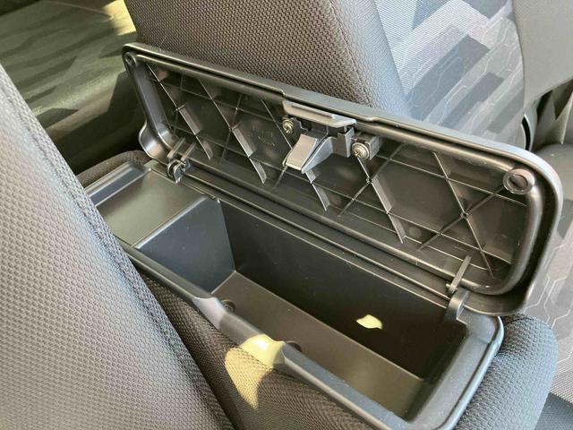 タント ファンクロスターボ　ワンオーナー　走行距離無制限１２ヶ月保証付き　ＬＥＤランプ　シートヒータ　衝突軽減ブレーキ　ＵＳＢ　Ｒカメラ　スマートキ　禁煙　ｉ－ｓｔｏｐ　車線逸脱警報　１オーナー　盗難警報装置　オートライト　アルミ　キーフリー（36枚目）