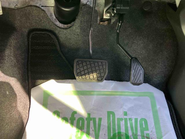 タフト Ｇ　ダーククロムベンチャー　ワンオーナー　走行距離無制限１２ヶ月保証付き　１オ－ナ－　アダプティブクルコン　リアカメラ　オートマチックハイビーム　ＬＥＤライト　レーンキープアシスト　アイドリングＳ　キーフリー　記録簿　アルミ　スマートキー（25枚目）