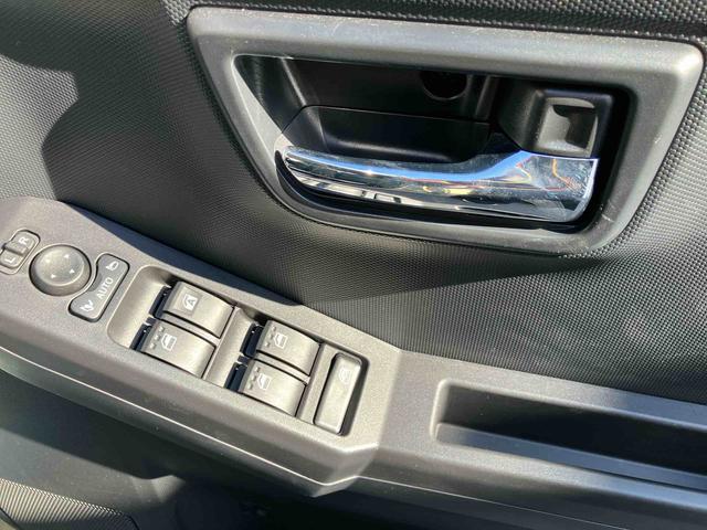 タフト Ｇ　ダーククロムベンチャー　ワンオーナー　走行距離無制限１２ヶ月保証付き　１オ－ナ－　アダプティブクルコン　リアカメラ　オートマチックハイビーム　ＬＥＤライト　レーンキープアシスト　アイドリングＳ　キーフリー　記録簿　アルミ　スマートキー（31枚目）