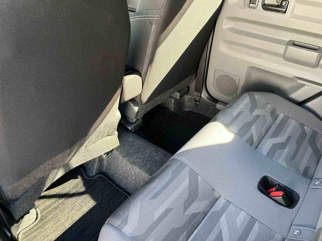 タフト Ｇ　ダーククロムベンチャー　ワンオーナー　走行距離無制限１２ヶ月保証付き　１オ－ナ－　アダプティブクルコン　リアカメラ　オートマチックハイビーム　ＬＥＤライト　レーンキープアシスト　アイドリングＳ　キーフリー　記録簿　アルミ　スマートキー（36枚目）