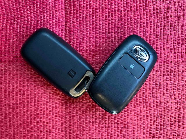 タフト Ｇ　ダーククロムベンチャー　ワンオーナー　走行距離無制限１２ヶ月保証付き　１オ－ナ－　アダプティブクルコン　リアカメラ　オートマチックハイビーム　ＬＥＤライト　レーンキープアシスト　アイドリングＳ　キーフリー　記録簿　アルミ　スマートキー（42枚目）