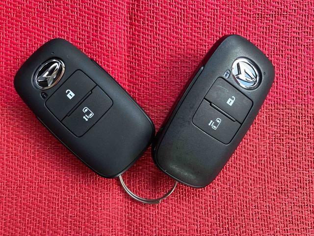 入口には除菌スプレーを設置しておりますので、ご自由にご利用ください。