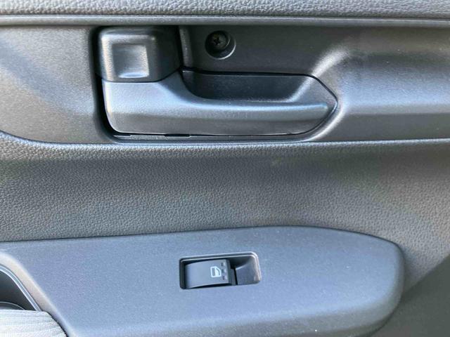 ムーヴ Ｘ　ワンオーナー　走行距離無制限１２ヶ月保証付き　ディスプレイオーディオ　バックカメラ　ステアリングスイッチ　オートライト　オートハイビーム　オートエアコン　アイドリングストップ車　両側スライドドア（32枚目）