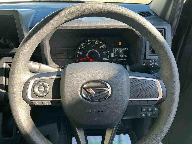 タフト Ｘ　ワンオーナー　走行距離無制限１２ヶ月保証付き　ハイビームアシスト　安全ボディ　キーフリー　記録簿　レーンキープ　ＬＥＤヘッドライト　ガラスルーフ　スマートキ－　オートライト　ワンオーナー　アイドリング　セキュリティ（18枚目）