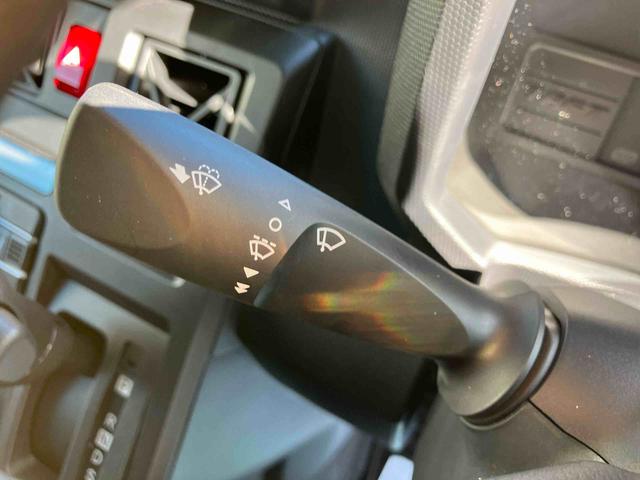 タフト Ｘ　ワンオーナー　走行距離無制限１２ヶ月保証付き　ハイビームアシスト　安全ボディ　キーフリー　記録簿　レーンキープ　ＬＥＤヘッドライト　ガラスルーフ　スマートキ－　オートライト　ワンオーナー　アイドリング　セキュリティ（20枚目）