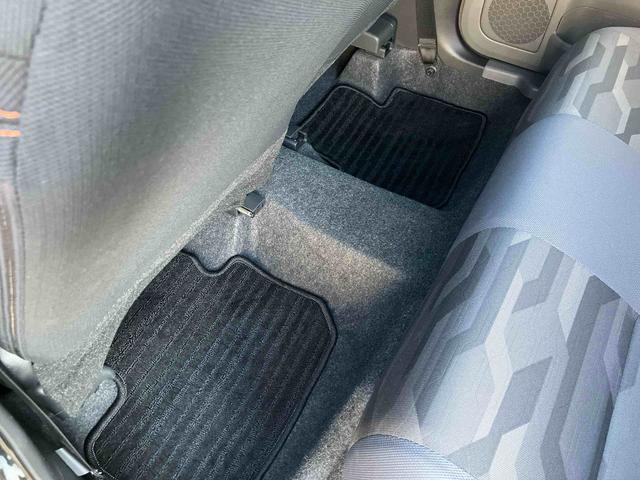 タフト Ｇターボ　走行距離無制限１２ヶ月保証付き　誤発進抑制装置　ＬＫＡ　バックカメラ付き　禁煙　ブルートゥース　ＵＳＢ　ＬＥＤライト　オートライト　キーフリーシステム　ＥＴＣ　オートハイビーム　アルミホイール　記録簿（44枚目）