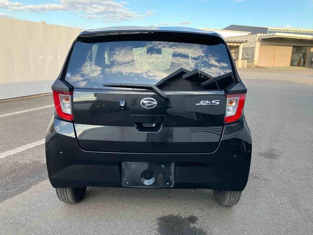 ミライース Ｘ　リミテッドＳＡＩＩＩ　走行距離無制限１２ヶ月保証付き　ＤＶＤＵＳＢチューナー搭載　バックカメラ付き　コーナーセンサー搭載　アイドリングストップ車　オートライト　オートハイビーム（12枚目）