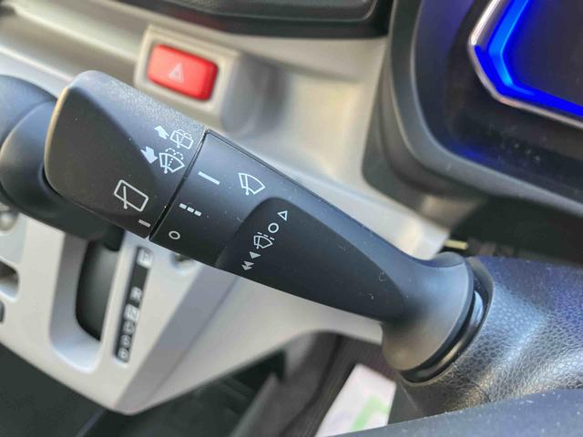 ミライース Ｘ　リミテッドＳＡＩＩＩ　走行距離無制限１２ヶ月保証付き　ＤＶＤＵＳＢチューナー搭載　バックカメラ付き　コーナーセンサー搭載　アイドリングストップ車　オートライト　オートハイビーム（19枚目）