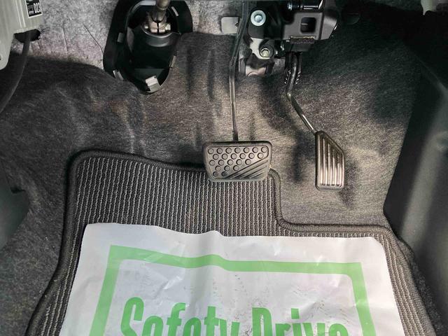 ミライース Ｘ　リミテッドＳＡＩＩＩ　走行距離無制限１２ヶ月保証付き　ＤＶＤＵＳＢチューナー搭載　バックカメラ付き　コーナーセンサー搭載　アイドリングストップ車　オートライト　オートハイビーム（24枚目）