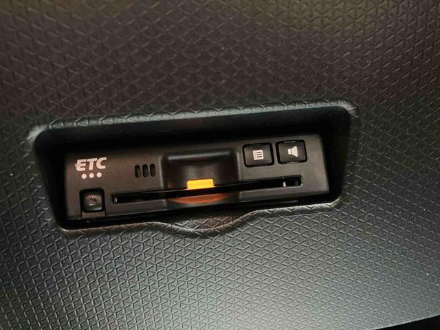 タント カスタムＲＳ　走行距離無制限１２ヶ月保証付き　両側パワスライドドア　レーンキープＡ　ＩＳＴＯＰ　ＢＴ対応　ＥＴＣ付き　運転席シートヒーター　オートＬＥＤ　ターボエンジン　禁煙　ドライブレコーダー　ＬＥＤライト（7枚目）