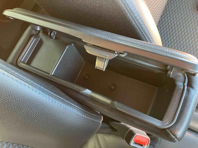 タント カスタムＲＳ　走行距離無制限１２ヶ月保証付き　両側パワスライドドア　レーンキープＡ　ＩＳＴＯＰ　ＢＴ対応　ＥＴＣ付き　運転席シートヒーター　オートＬＥＤ　ターボエンジン　禁煙　ドライブレコーダー　ＬＥＤライト（38枚目）