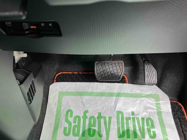 タント ファンクロスターボ 走行距離無制限12ヶ月保証付き LEDランプ シートヒータ 衝突軽減ブレーキ USB Rカメラ スマートキ 禁煙 i-stop 車線逸脱警報 1オーナー 盗難警報装置 オートライト アルミ キーフリー(28枚目)