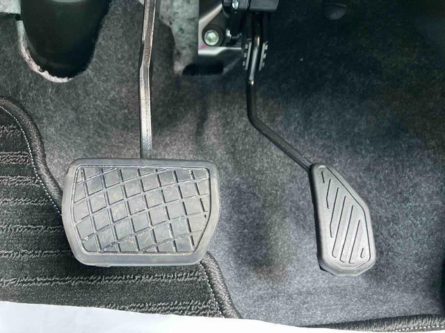 タフト Ｇ　ワンオーナー　走行距離無制限１２ヶ月保証付き　アダプティブクルーズ　被害軽減ブレーキ　シートＨ　Ｉストップ　リアカメラ　スマートキー＆プッシュスタート　車線逸脱防止　点検記録簿　１オーナー　盗難防止システム（29枚目）