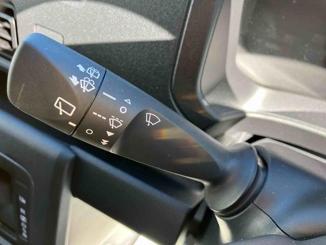 ハイゼットカーゴ ＤＸ　ワンオーナー　走行距離無制限１２ヶ月保証付き　ＬＥＤヘッドランプ　禁煙　セキュリティアラーム　キーレスキー　両側スライドドア　エコアイドル　ハイビームアシスト　オートライト　記録簿　レーンアシスト　ワンオーナー（18枚目）