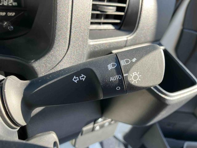 ハイゼットカーゴ ＤＸ　ワンオーナー　走行距離無制限１２ヶ月保証付き　ＬＥＤヘッドランプ　禁煙　セキュリティアラーム　キーレスキー　両側スライドドア　エコアイドル　ハイビームアシスト　オートライト　記録簿　レーンアシスト　ワンオーナー（19枚目）