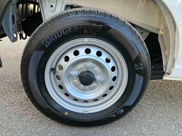 ハイゼットカーゴ ＤＸ　ワンオーナー　走行距離無制限１２ヶ月保証付き　ＬＥＤヘッドランプ　禁煙　セキュリティアラーム　キーレスキー　両側スライドドア　エコアイドル　ハイビームアシスト　オートライト　記録簿　レーンアシスト　ワンオーナー（37枚目）