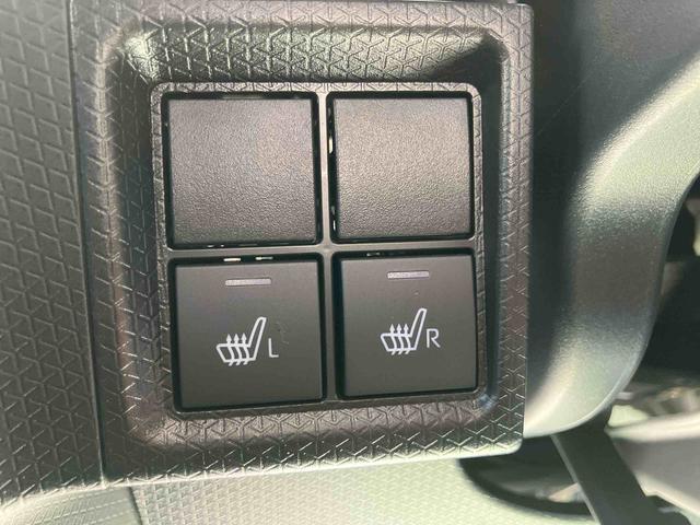 タント カスタムＸ　ワンオーナー　走行距離無制限１２ヶ月保証付き　衝突軽減ブレーキ　車線逸脱防止　アイドリングストップ機能　Ｂカメラ　禁煙　盗難警報装置　ＬＥＤ　ワンオーナー　キーレスエントリー　前席シートヒーター　オートＬＥＤ（17枚目）