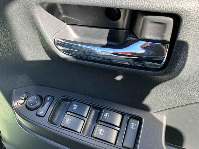 タント カスタムＸ　ワンオーナー　走行距離無制限１２ヶ月保証付き　衝突軽減ブレーキ　車線逸脱防止　アイドリングストップ機能　Ｂカメラ　禁煙　盗難警報装置　ＬＥＤ　ワンオーナー　キーレスエントリー　前席シートヒーター　オートＬＥＤ（32枚目）