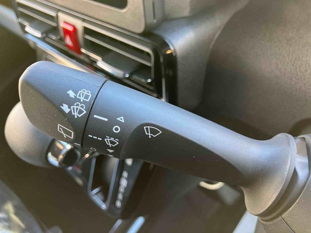 タント カスタムＸ　ワンオーナー　走行距離無制限１２ヶ月保証付き　衝突軽減ブレーキ　車線逸脱防止　アイドリングストップ機能　Ｂカメラ　禁煙　盗難警報装置　ＬＥＤ　ワンオーナー　キーレスエントリー　前席シートヒーター　オートＬＥＤ（24枚目）