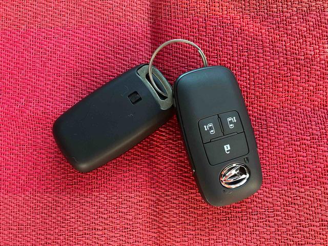 タント カスタムＸ　ワンオーナー　走行距離無制限１２ヶ月保証付き　衝突軽減ブレーキ　車線逸脱防止　アイドリングストップ機能　Ｂカメラ　禁煙　盗難警報装置　ＬＥＤ　ワンオーナー　キーレスエントリー　前席シートヒーター　オートＬＥＤ（55枚目）