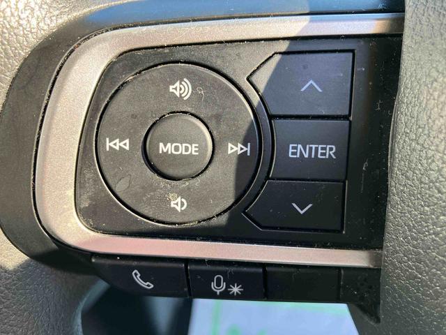 タント カスタムＸ　走行距離無制限１２ヶ月保証付き　衝突軽減ブレーキ　車線逸脱防止　Ｂｌｕｅｔｏｏｔｈオーディオ　アイドリングストップ機能　Ｂカメラ　ナビ　禁煙　盗難警報装置　ＬＥＤ　キーレスエントリー　オートＬＥＤ（18枚目）