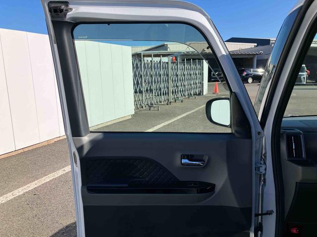 タント カスタムＸ　走行距離無制限１２ヶ月保証付き　衝突軽減ブレーキ　車線逸脱防止　Ｂｌｕｅｔｏｏｔｈオーディオ　アイドリングストップ機能　Ｂカメラ　ナビ　禁煙　盗難警報装置　ＬＥＤ　キーレスエントリー　オートＬＥＤ（32枚目）